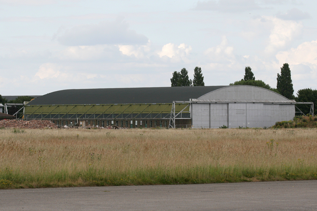 Type J aircraft shed, Swinderby.