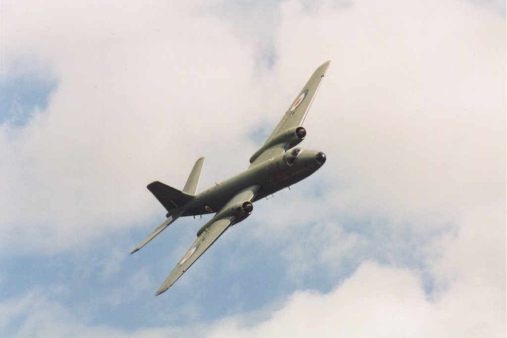 Canberra B6