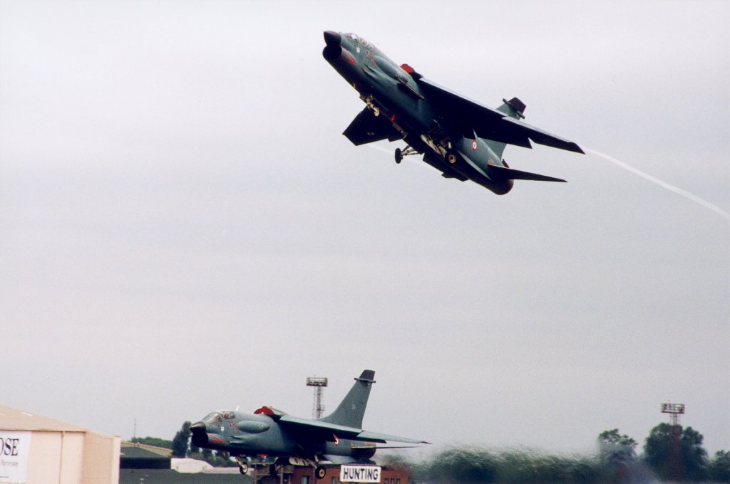 French Navy F-8P Crusaders