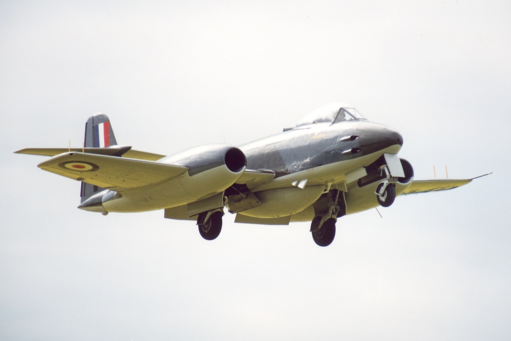 Gloster Meteor F8